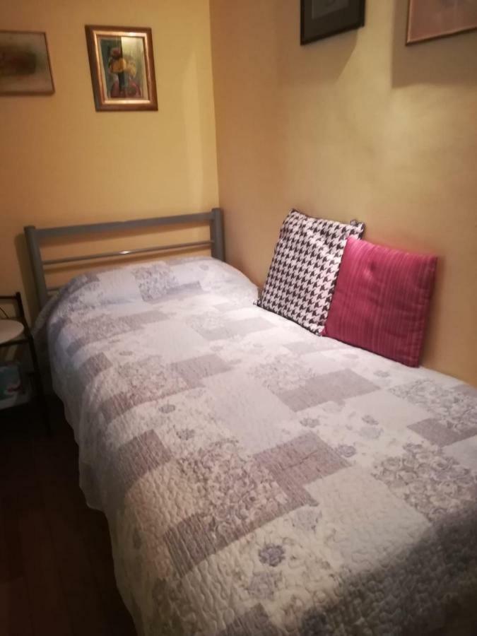 Single Rooms In The Heart Of Split Exterior photo
